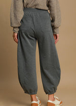 On The Daily Joggers | Charcoal